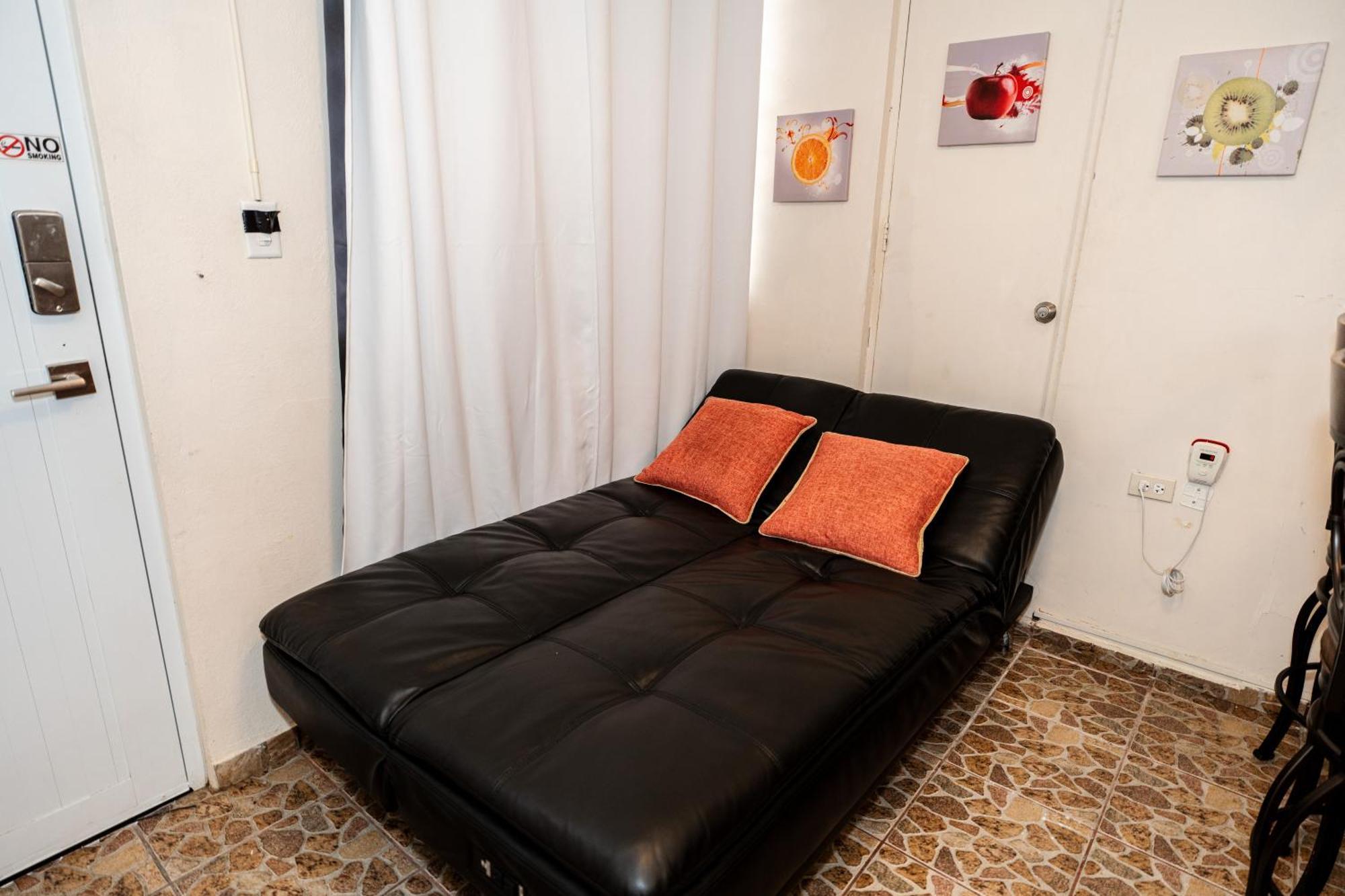 Cozy Studio Retreat With Private Parking And Free Laundry Ponce Exteriér fotografie